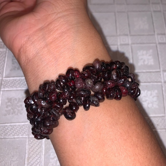 Garnet Chips Bracelet Set - Picture 3 of 5